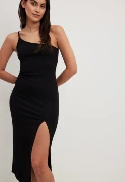 NA-KD Einsiteitig Schulterfreies - Etui-Jurk - Black