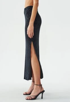 Calli Shevaun - Maxirok - Black Zebra -Only Mode Winkel 7ceec541a1a84a049f6f043cacf5f07f