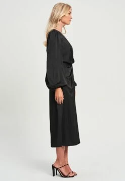 Champers - Jurk - Black -Only Mode Winkel 7dfa77af072f4533aaab8f8abc0b4cbc