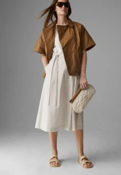 Bogner Samira - A-Lijn Rok - Sand 11 Bogner Samira - A-Lijn Rok - Sand -Only Mode Winkel 7eee65e5e5e841cb85418f05cc4f2df1