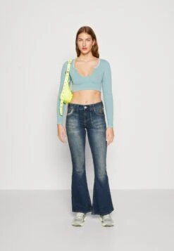 BDG Urban Outfitters Tiana - Flared Jeans - Dark Vintage 7 BDG Urban Outfitters Tiana - Flared Jeans - Dark Vintage -Only Mode Winkel 7fa5b1af5de545c499f00c2eff39e1ad