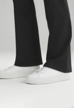 Lululemon Smooth-Fit Pull-On High-Rise - Broek - Black -Only Mode Winkel 801a5f4df2a14151aae30bd0540744e9