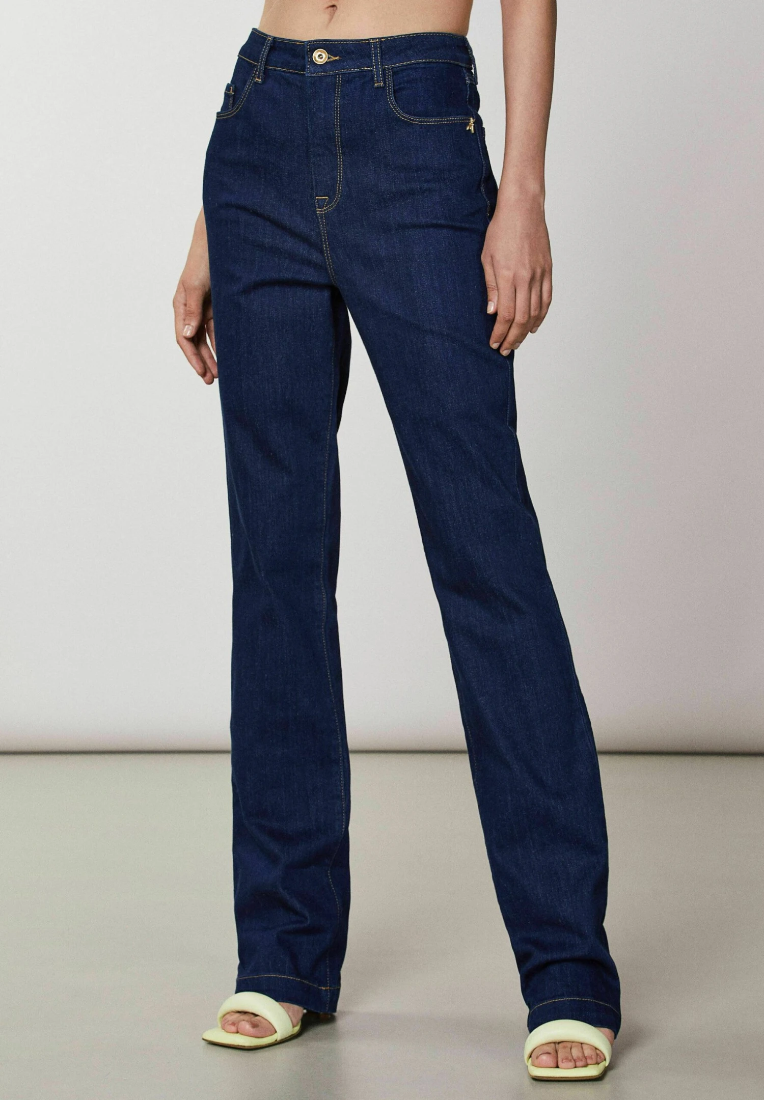 Patrizia Pepe Essential - Straight Leg Jeans - Rinse Blue Denim 2 Patrizia Pepe Essential - Straight Leg Jeans - Rinse Blue Denim - Afbeelding 2
