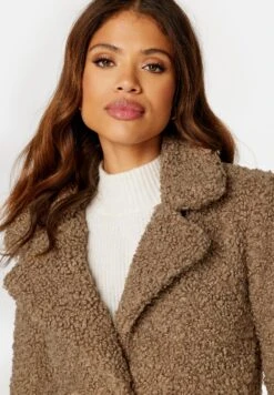 Anicke Teddy- Winterjas - Light Brown 9 Anicke Teddy- Winterjas - Light Brown -Only Mode Winkel 81a9eb1d5a4746ac8401bb3b4c0a6c93