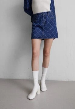 Skirt With Rabitz - Jeansrok - Medium Blue