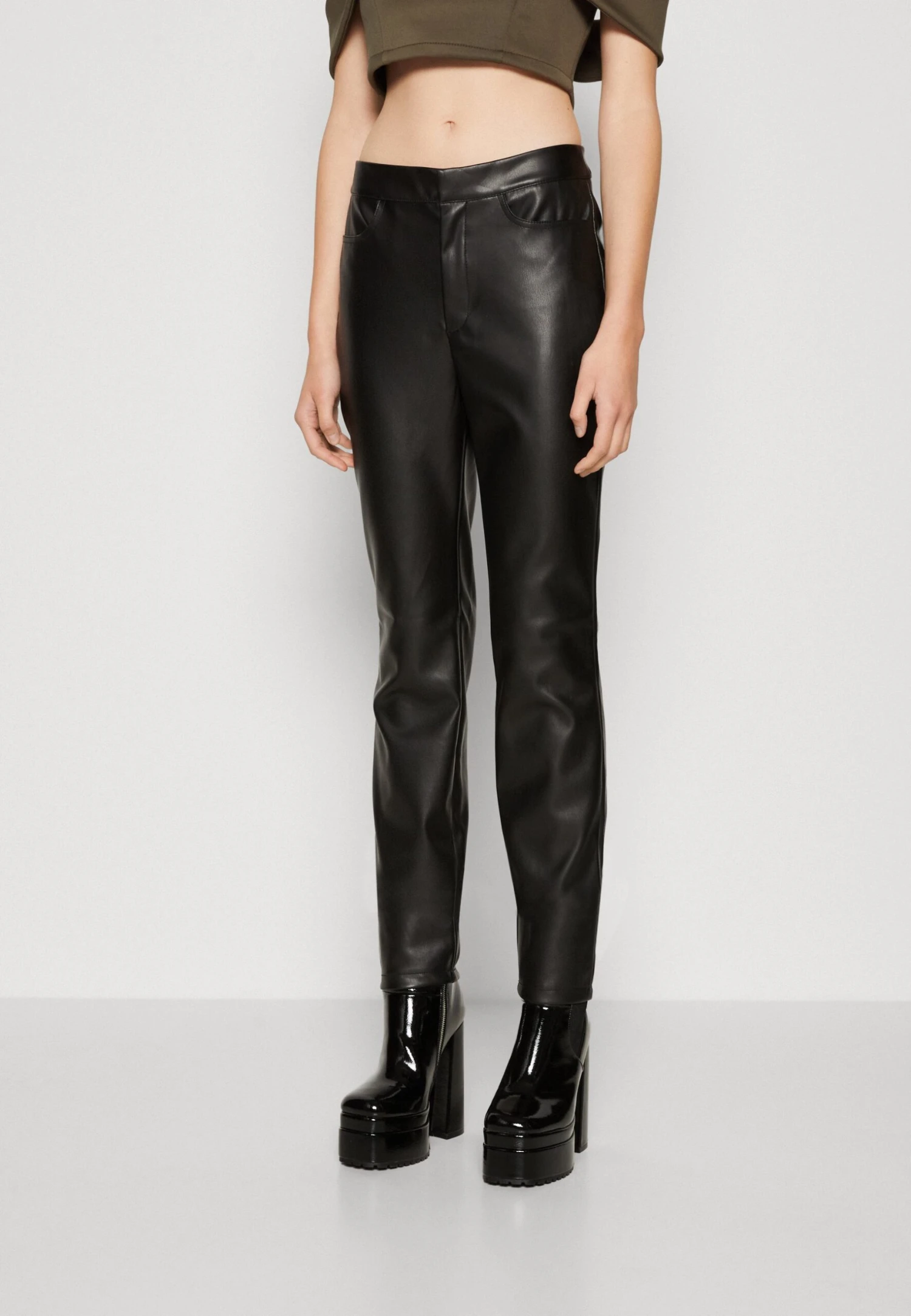 Noisy May Nmandy Moni Ankle Pants- Broek - Black 1 Noisy May Nmandy Moni Ankle Pants- Broek - Black