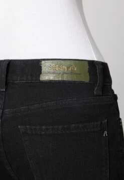 Replay Maijke- Straight Leg Jeans - Dark Grey 11 Replay Maijke- Straight Leg Jeans - Dark Grey -Only Mode Winkel 852edbfb27a44d96a85fc84ccbf20c3c