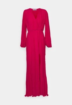 In The Style Georgia Louise Pink Plisse Ballon Sleeve Maxi Dress - Cocktailjurk - Pink -Only Mode Winkel 8544f70cab8d43849e61a024e905f7fb