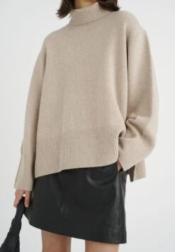 InWear Wookiw Short - A-Lijn Rok - Black -Only Mode Winkel 85a2f395dd6f4ed9ab75f2b222f4c551