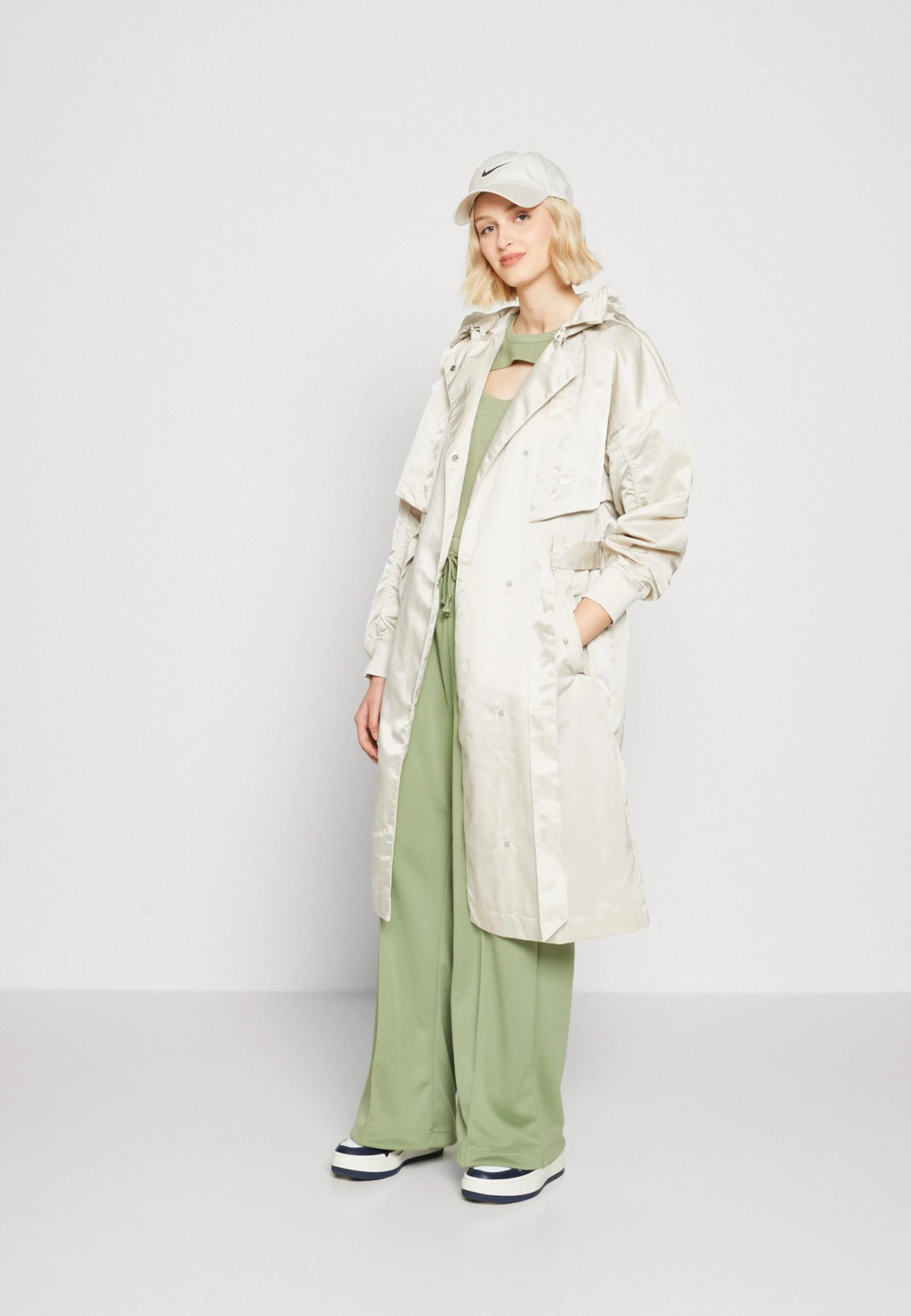 Nike Sportswear Trenchcoat - Light Orewood/Sail 2 Nike Sportswear Trenchcoat - Light Orewood/Sail - Afbeelding 2