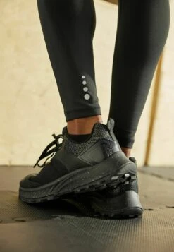 Next Active Sports Sculpting - Legging - Black Running Tight -Only Mode Winkel 869a41c3a8f840b3bc05a4c8d4c4cabe