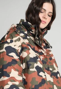 Ladies Boyfriend Camo Puffer - Winterjas - Khaki -Only Mode Winkel 881eac2c727c4a1686725f8877b95368