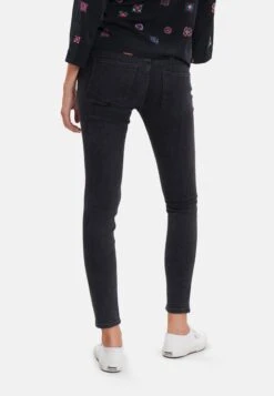 Jeans Skinny Fit - Blackwashed -Only Mode Winkel 886671f191c54dd68ce7751eeda3a3ed