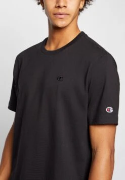 Crewneck - T-Shirt Basic - Black -Only Mode Winkel 887f0d3e9d064c4dbf6c37d24afe123b