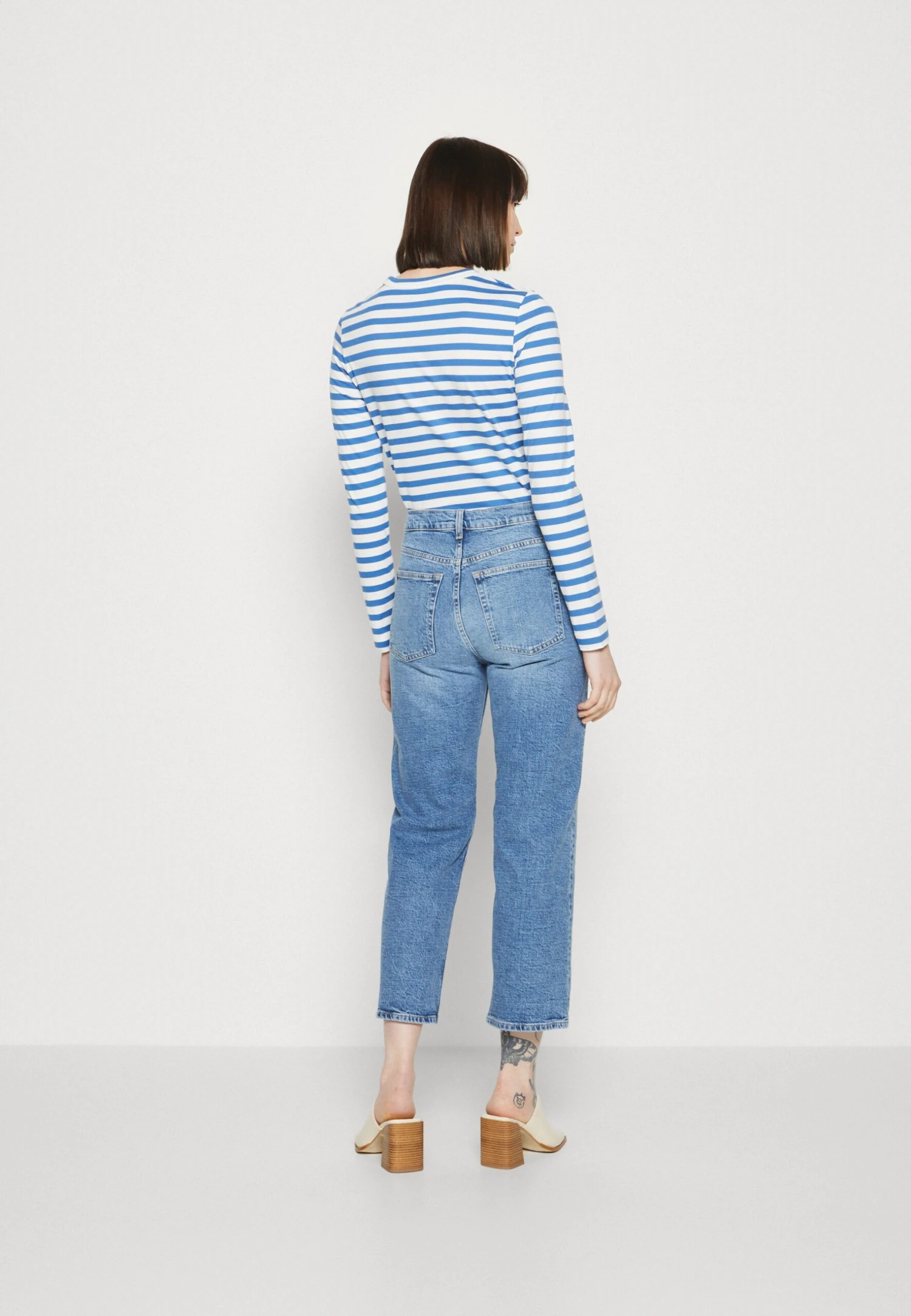 ARKET Straight Leg Jeans - Blue 3 ARKET Straight Leg Jeans - Blue - Afbeelding 3