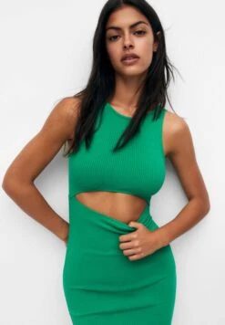 PULL & BEAR Long Cut Out - Etui-Jurk - Green -Only Mode Winkel 8a927cc37d444330b41ef2a776de3e25