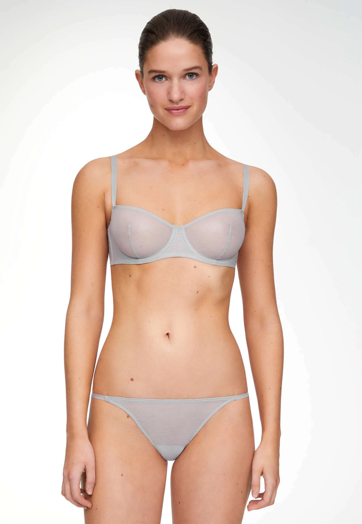 Oysho Non-Padded Underwired In Shiny - Voorgevormde Bh - Grey 2 Oysho Non-Padded Underwired In Shiny - Voorgevormde Bh - Grey - Afbeelding 2