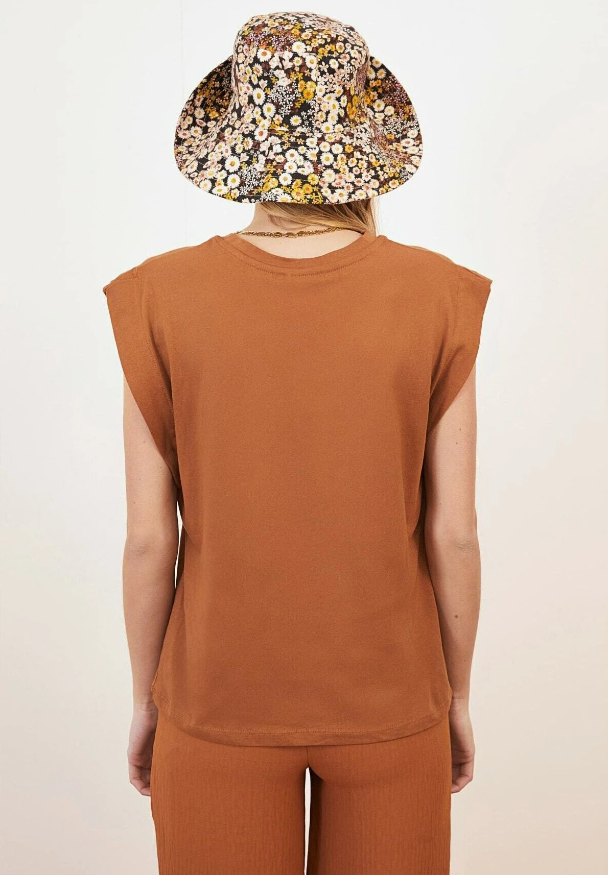 Trendyol T-Shirt Basic - Cinamon 2 Trendyol T-Shirt Basic - Cinamon - Afbeelding 2