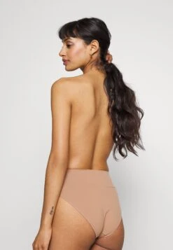 Magic Bodyfashion Backless Beauty - Strapless Bh - Caramel -Only Mode Winkel 8e69f537c8b84248a5c0e0cfc3c38f5d