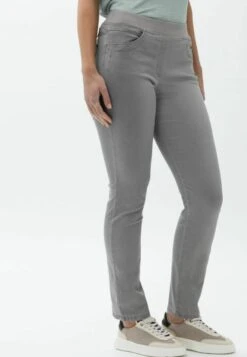 BRAX Style Pamina Fun - Broek - Taupe -Only Mode Winkel 8f7514d56b524f598501b8c57ef4985e