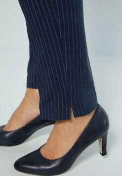 Broek - Marineblau Weiß -Only Mode Winkel 901e0259e0c542259cdd35f6ae85b20e