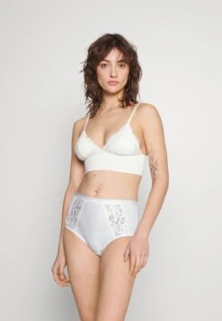 Marks & Spencer Wildblooms 3 Pack - Slip - Light Grey