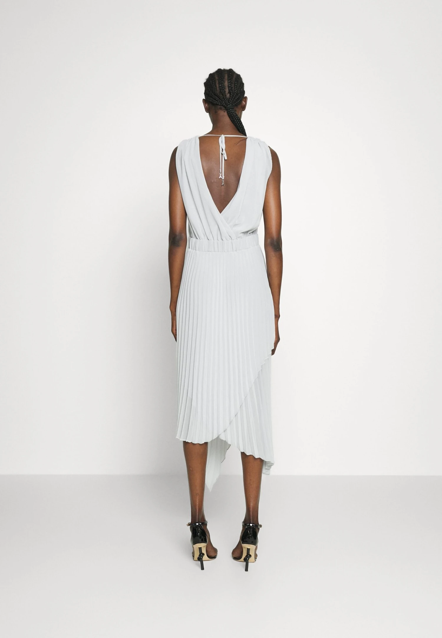 Patrizia Pepe Abito Dress - Cocktailjurk - Mineral Gray 3 Patrizia Pepe Abito Dress - Cocktailjurk - Mineral Gray - Afbeelding 3