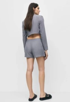 PULL & BEAR Crossover With Pockets - Wikkelrok - Grey -Only Mode Winkel 948d0b0e2b8c4ec88b03c49b75473779
