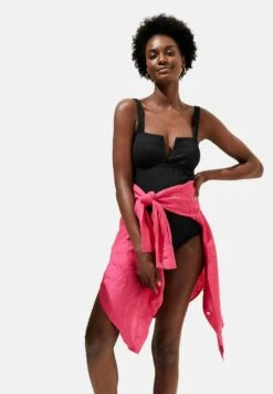 Marks & Spencer Tummy Control Ribbed V-Neck - Badpak - Black 6 Marks & Spencer Tummy Control Ribbed V-Neck - Badpak - Black -Only Mode Winkel 96d0c3055d584cff8a8ba4635399b301