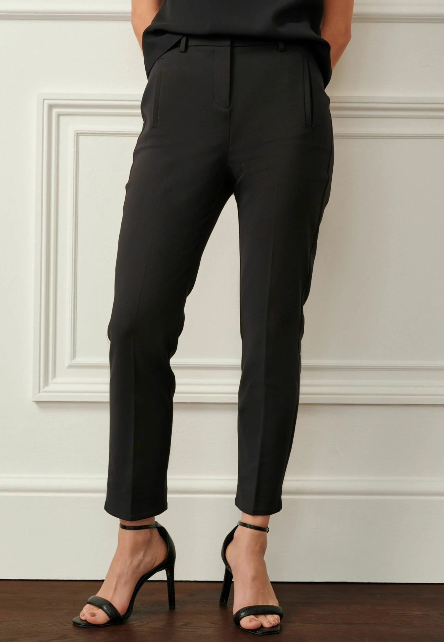 Next Tailored Capri - Chino - Black 2 Next Tailored Capri - Chino - Black - Afbeelding 2