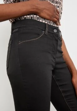 Gerry Weber 5-Pocket Best4Me Skinny - Jeans Skinny Fit - Black Denim 10 Gerry Weber 5-Pocket Best4Me Skinny - Jeans Skinny Fit - Black Denim -Only Mode Winkel 98166127d79d4bf787dfa2a178fe5770