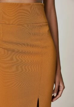 Patrizia Pepe Essential Slit-Detail Calf-Length- Kokerrok - Spicy Brown 8 Patrizia Pepe Essential Slit-Detail Calf-Length- Kokerrok - Spicy Brown -Only Mode Winkel 9852e64f1fb740189f7b1314874c51b6
