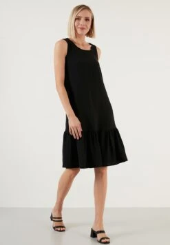 LELA Regular Fit- Jurk - Black 10 LELA Regular Fit- Jurk - Black -Only Mode Winkel 9959e9cbe07d410d955b52cb8e35796f