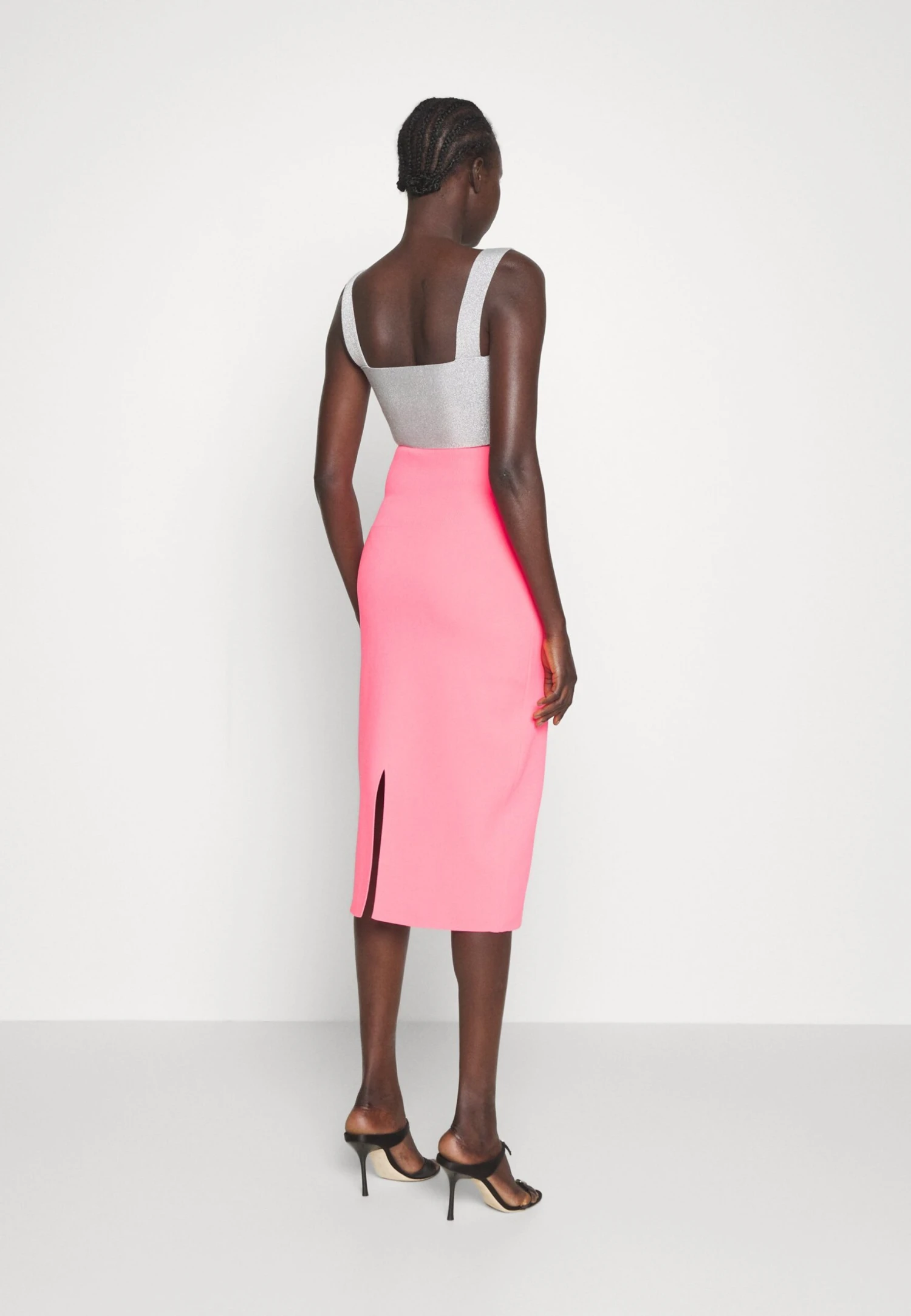 Victoria Beckham Bodyline Fitted Skirt - Kokerrok - Pink 4 Victoria Beckham Bodyline Fitted Skirt - Kokerrok - Pink - Afbeelding 4