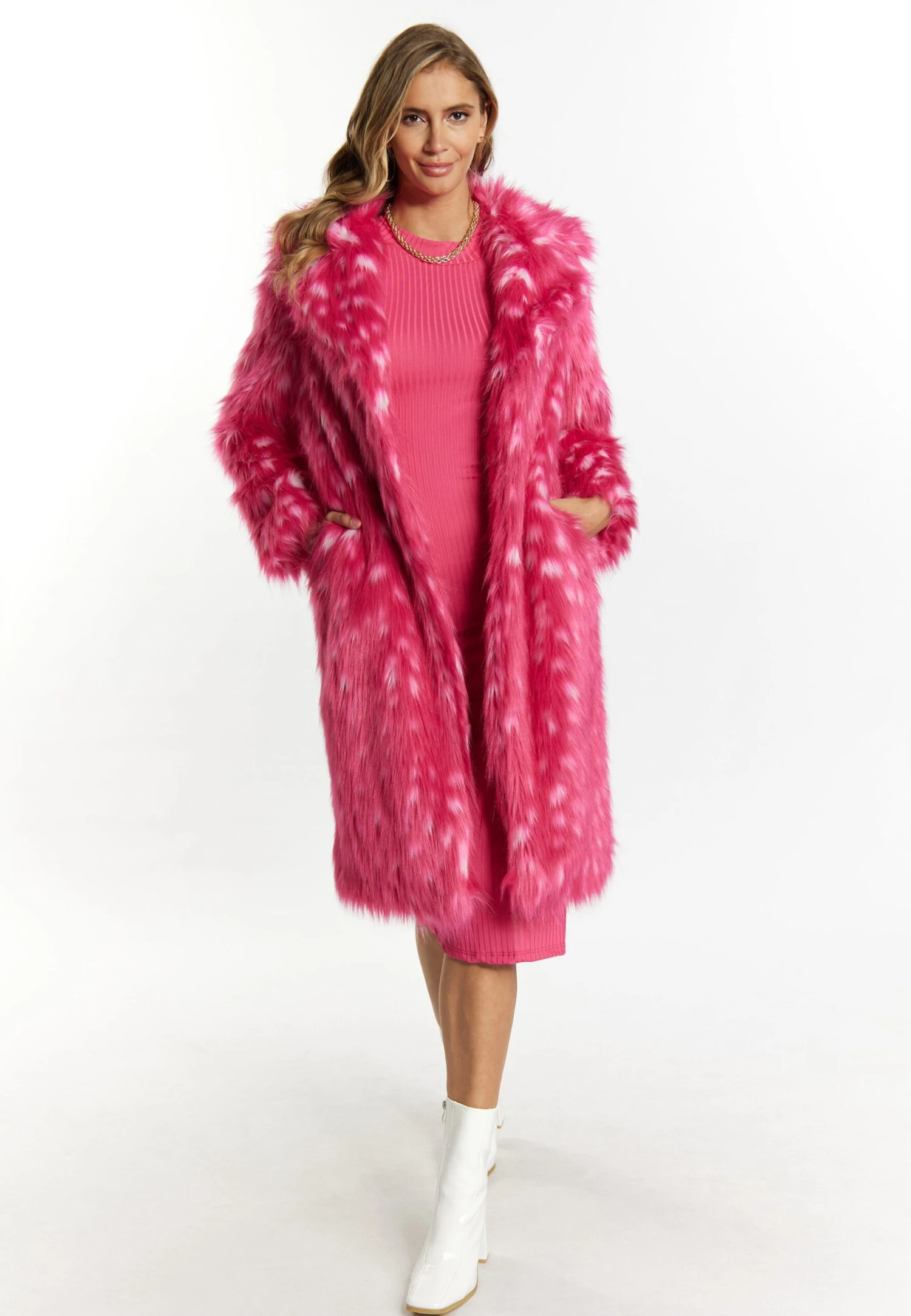 Faina Tassia - Winterjas - Pink Weiss 1 Faina Tassia - Winterjas - Pink Weiss