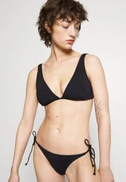 Billabong Sol Searcher Tie Side Tanga - Bikinibroekje - Black -Only Mode Winkel 9dce624120c34b6188cbb51e4dcdcc00