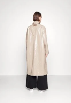 Calvin Klein Jeans Mantel - Travertine -Only Mode Winkel 9e3a55dd4a754bf9ad320955b8c44762