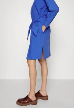 Avocado - Jurk - Bluette 11 Avocado - Jurk - Bluette -Only Mode Winkel 9e9ca50174f5498aac55013ae78ed61d