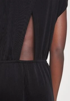 MOSS COPENHAGEN Lynette Dress - Jurk - Black -Only Mode Winkel 9f82a0f7c2ee4dbe9bfc0d0b9e865423