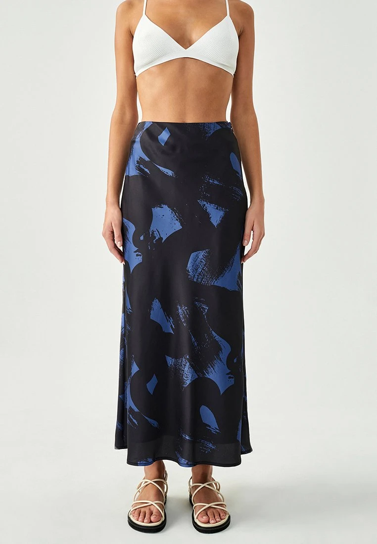 Newport - Maxirok - Dark Navy Abstract 1 Newport - Maxirok - Dark Navy Abstract