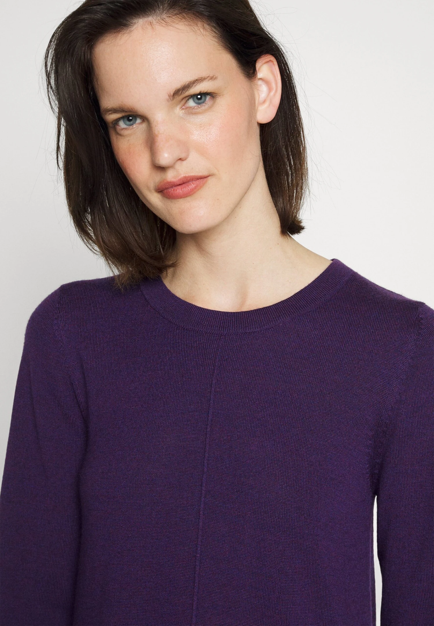 REPEAT Dress Merino - Gebreide Jurk - Purple 4 REPEAT Dress Merino - Gebreide Jurk - Purple - Afbeelding 4