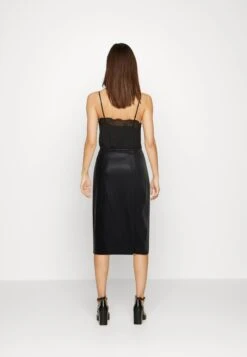 Stealth Skirt - Kokerrok - Jet Black 7 Stealth Skirt - Kokerrok - Jet Black -Only Mode Winkel a4fba6bcdcfa4ab9bb96638658ab4f4f