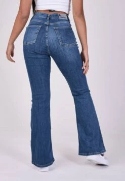 Flared Jeans - Bleu 7 Flared Jeans - Bleu -Only Mode Winkel a502fd21ecc34f17bc04134b7f0ee504