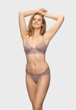 G String Disconnect Luminous Moss - String - Lilac 6 G String Disconnect Luminous Moss - String - Lilac -Only Mode Winkel a5f5f123311446a5a7f760326c5d3076