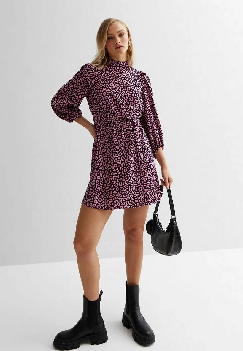 New Look Leopard Print High Neck Belted Mini - Jurk - Pink Pattern 2 New Look Leopard Print High Neck Belted Mini - Jurk - Pink Pattern - Afbeelding 2
