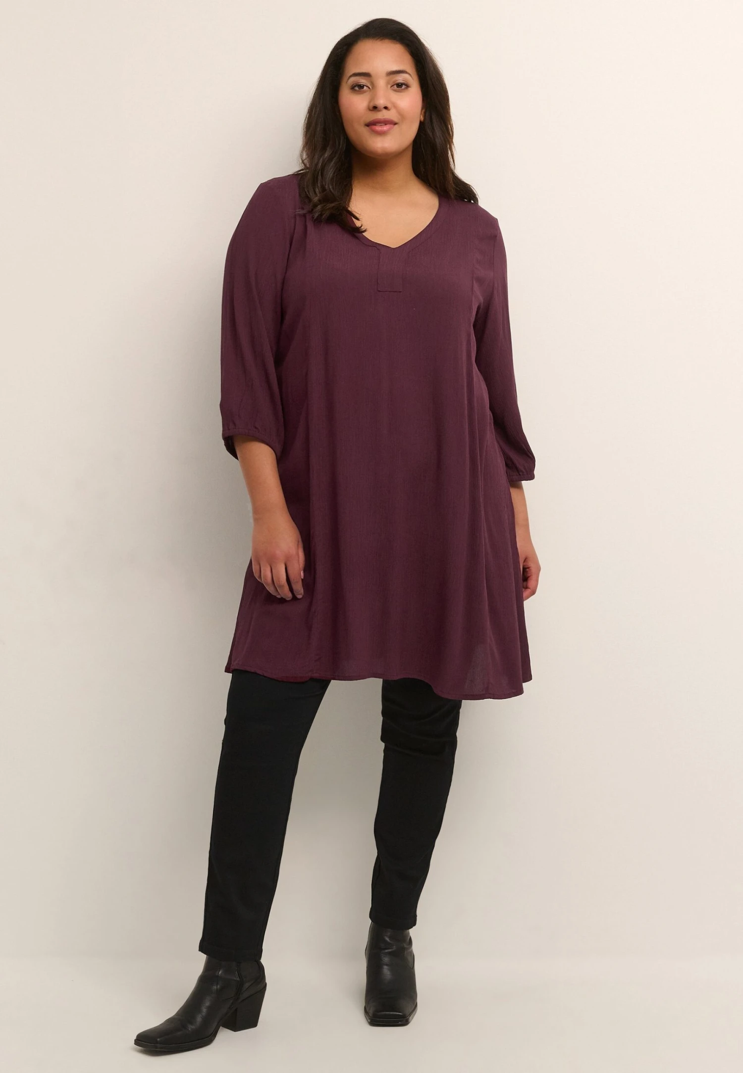 Louisa Ami - Jurk - Winetasting 2 Louisa Ami - Jurk - Winetasting - Afbeelding 2