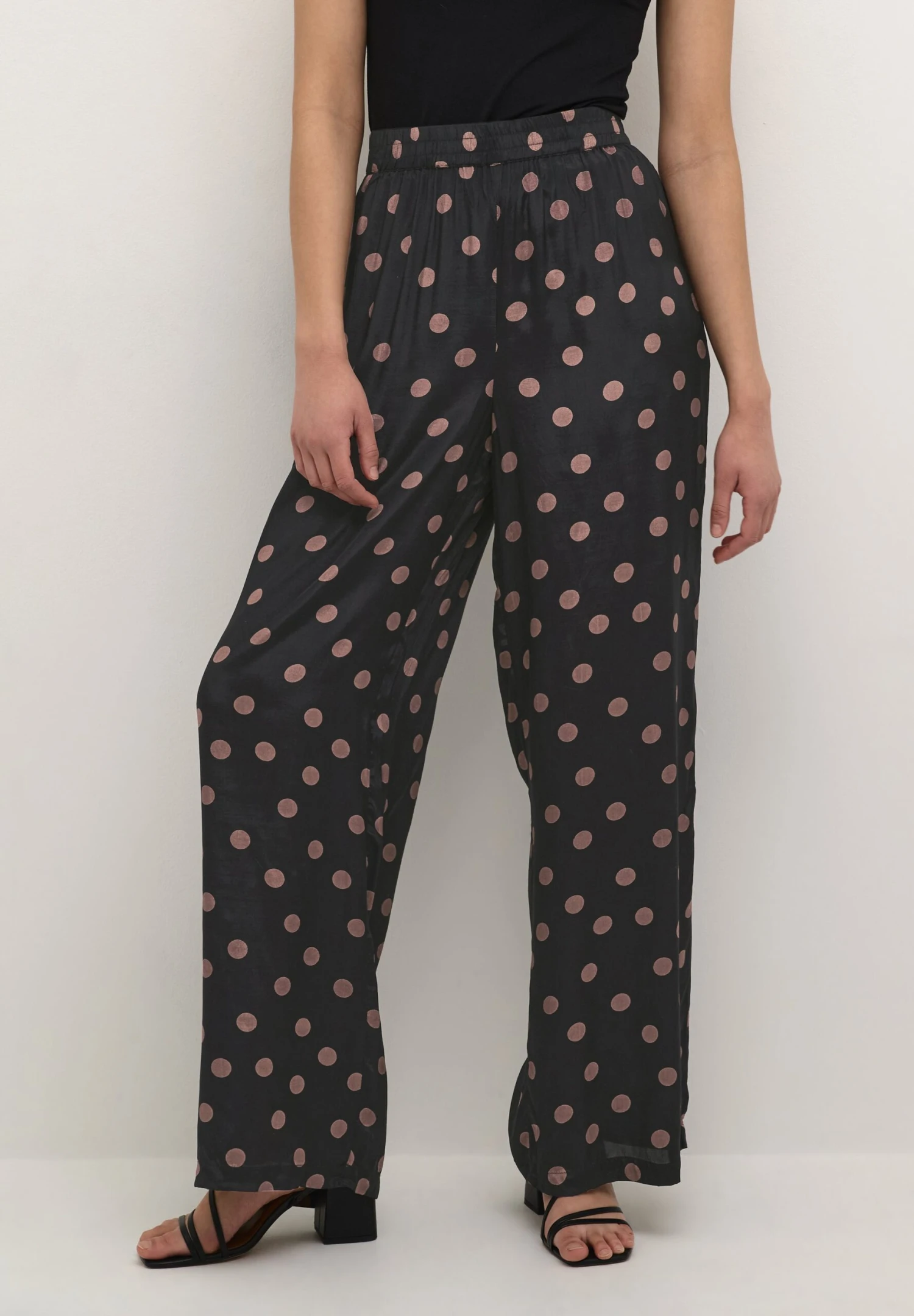 Kaffe Kajilli - Broek - Black With Dot 1 Kaffe Kajilli - Broek - Black With Dot
