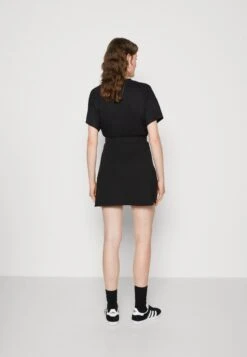 Calvin Klein Jeans Logo Waistband Milano Skirt - Minirok - Black -Only Mode Winkel a86ce080df814f08a75097b69e7dcec9