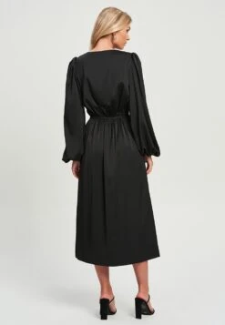 Champers - Jurk - Black -Only Mode Winkel a95e5eeb01a546f2ab33fd7b2c8f6565