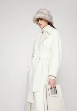 DRYKORN Alperton - Mantel - Off White -Only Mode Winkel aa56cf35ef2c4d3aab9cf3364248c21a